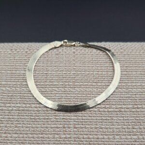 7 Inch Sterling Silver Snake Pattern Unisex Chain Bracelet A6548